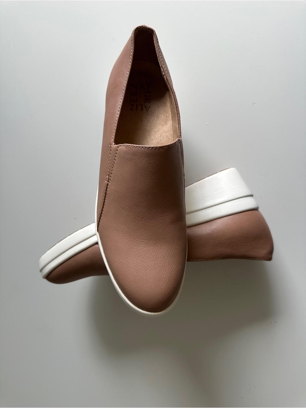 🤎 Naturalizer Sandra Wedge Slip-On Shoes – Size 8M - Picture 10 of 14